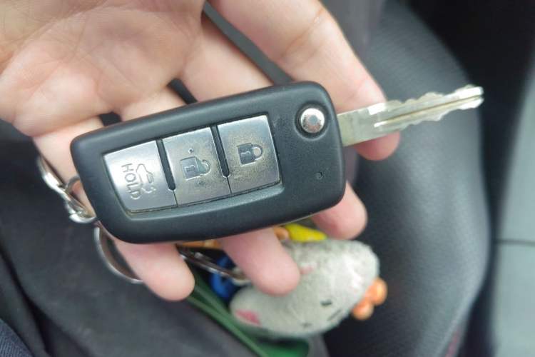 Used Nissan Lannia 2016 1.6L Manual Cool Edition Vehicle Key