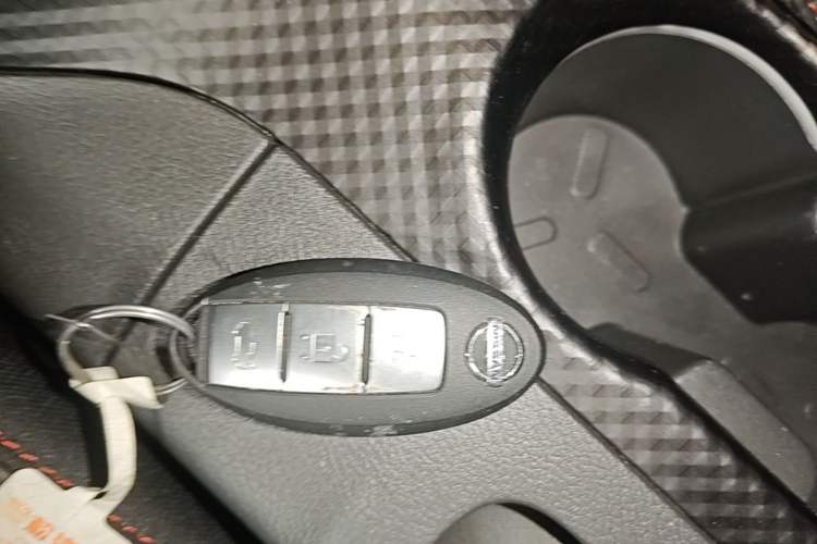 Used Nissan Lannia 2016 1.6L CVT High-Energy Version Vehicle Key
