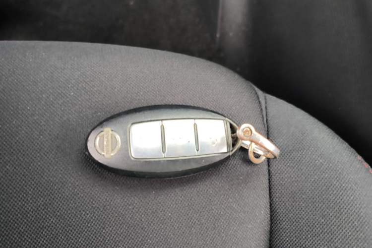 Used Nissan Lannia 2016 1.6L CVT Smart Cool Edition Vehicle Key
