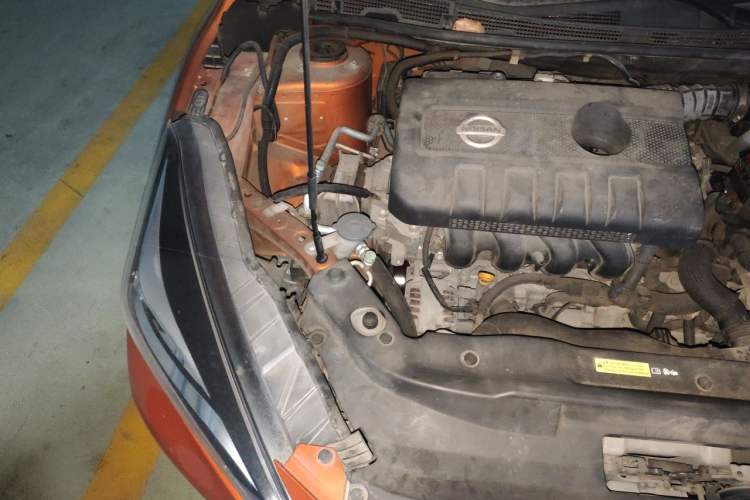 Used Nissan Lannia 2016 1.6L CVT Smart Cool Edition Engine Bay Right
