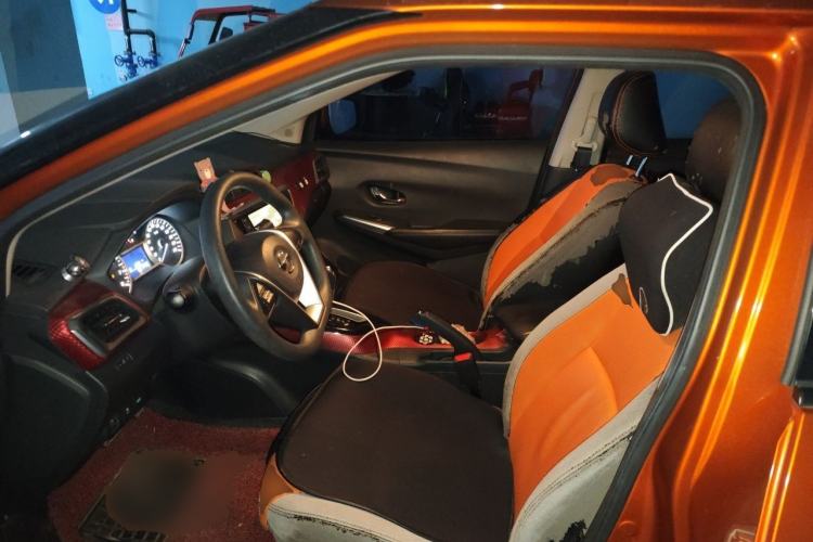 Used Nissan Lannia 2016 1.6L CVT Smart Cool Edition Left Front Seat