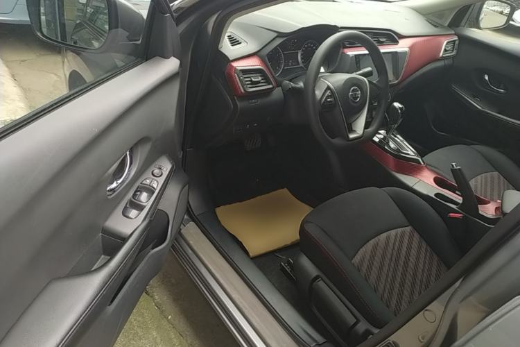 Used Nissan Lannia 2016 1.6L CVT Smart Cool Edition Driver Seat