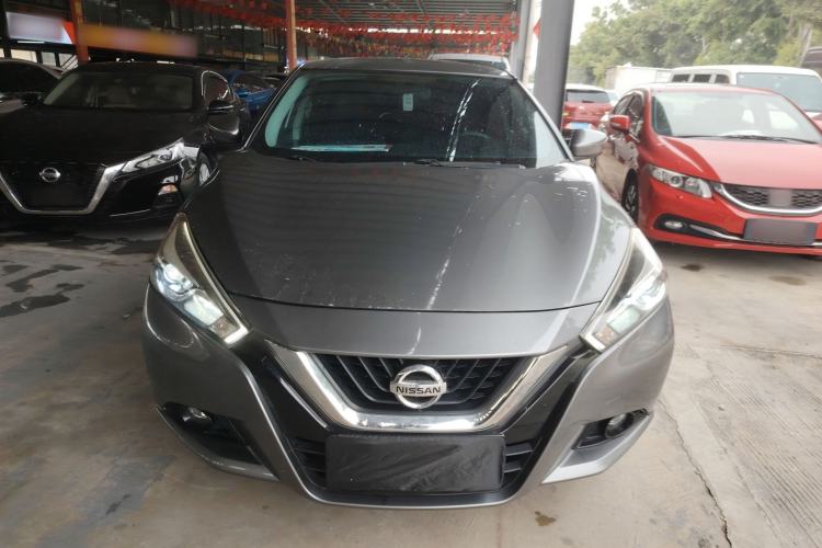 Used Nissan Lannia 2016 1.6L CVT Smart Cool Edition Front