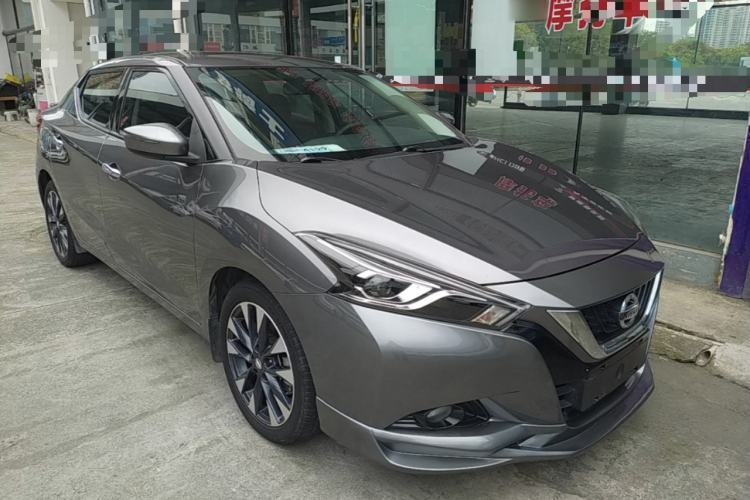 Used Nissan Lannia 2016 1.6L CVT Smart Cool Edition Front Right 45 Deg