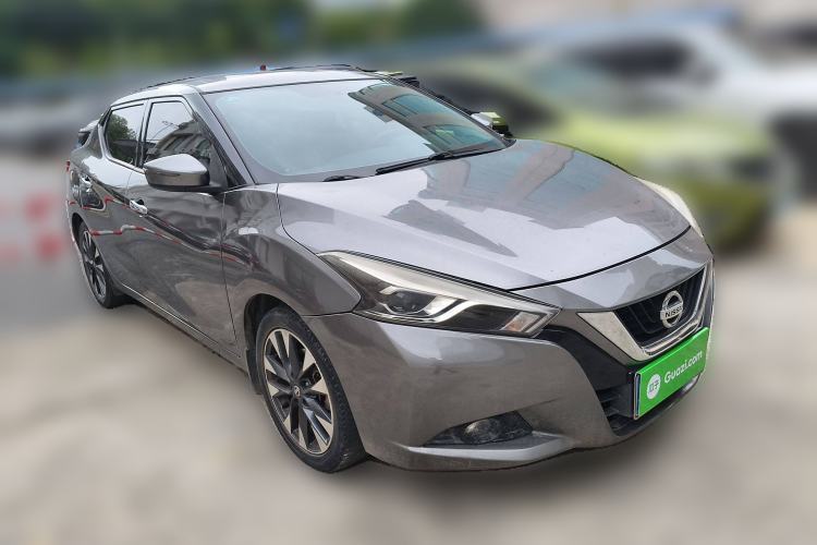 Used Nissan Lannia 2016 1.6L CVT Smart Cool Edition Front Right 45 Deg
