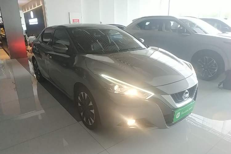 Used Nissan Lannia 2016 1.6L CVT Smart Cool Edition Front Right 45 Deg