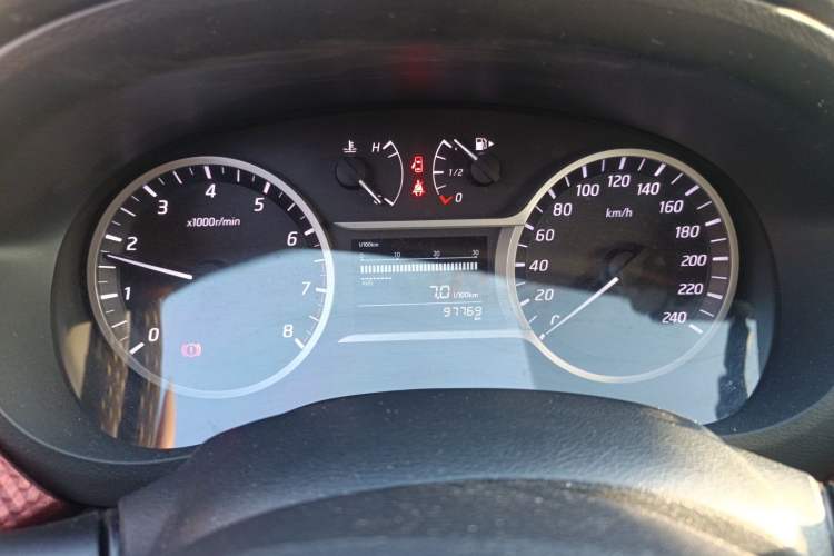 Used Nissan Lannia 2016 1.6L Manual Cool Edition Instrument Cluster