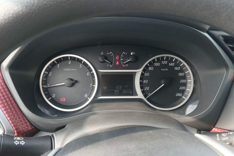 Used Nissan Lannia 2016 1.6L CVT Smart Cool Edition Instrument Cluster
