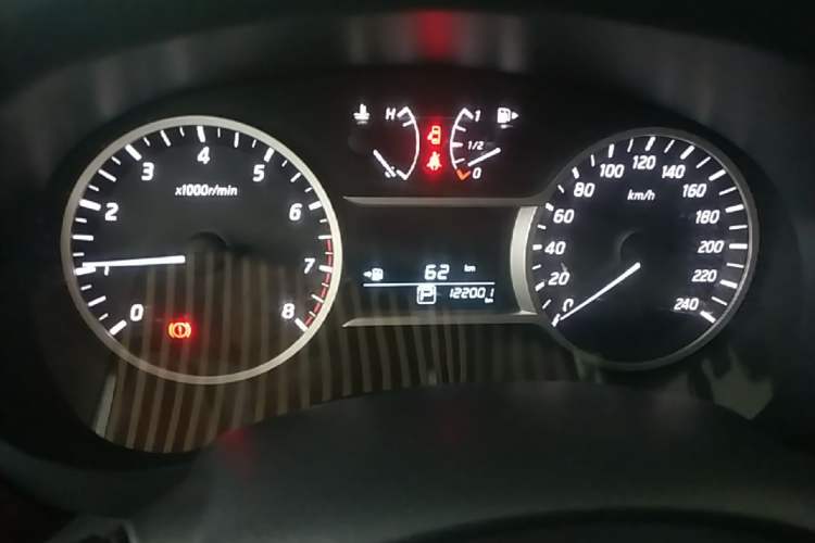 Used Nissan Lannia 2016 1.6L CVT Smart Cool Edition Instrument Cluster