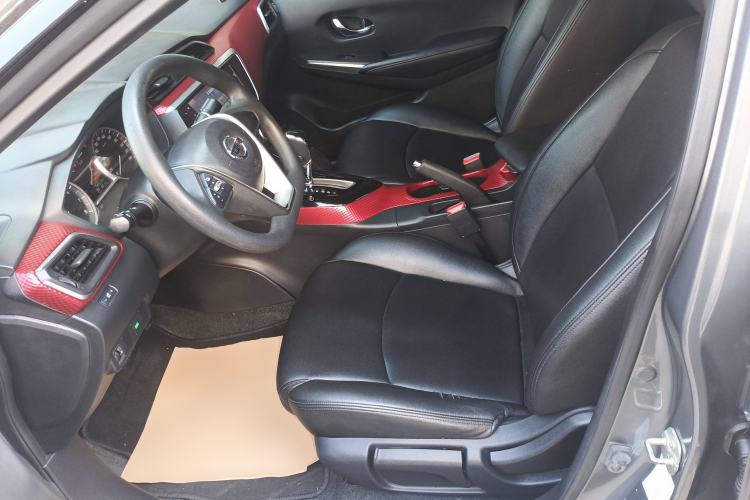 Used Nissan Lannia 2016 1.6L CVT Cool Edition Left Front Seat
