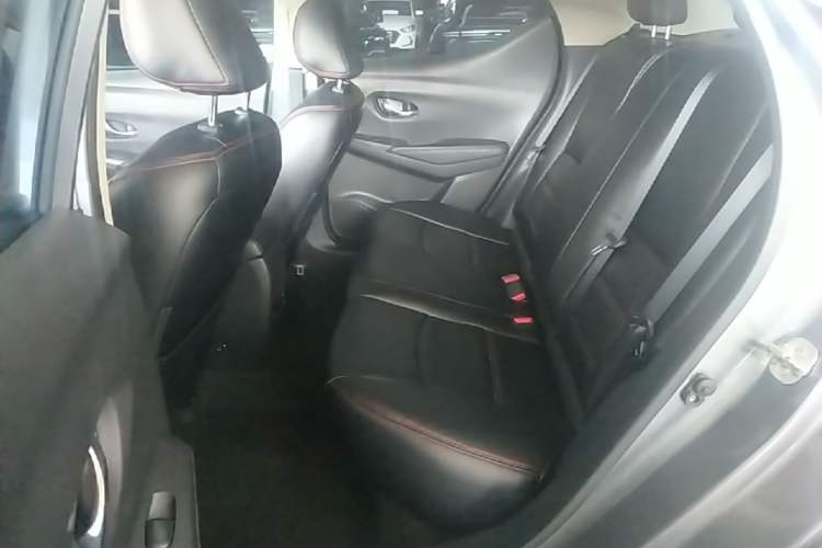 Used Nissan Lannia 2016 1.6L CVT Smart Cool Edition Left Rear Seat