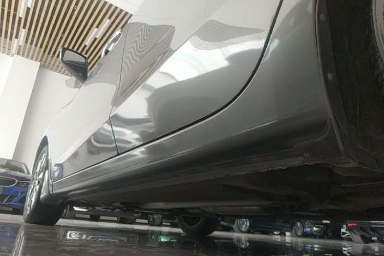 Used Nissan Lannia 2016 1.6L CVT Smart Cool Edition Left Side Sill