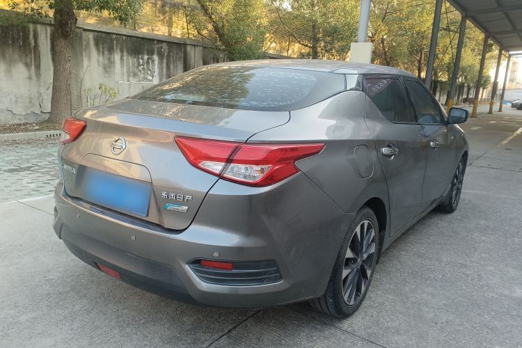 Used Nissan Lannia 2016 1.6L CVT Smart Cool Edition Rear Right 45 Deg