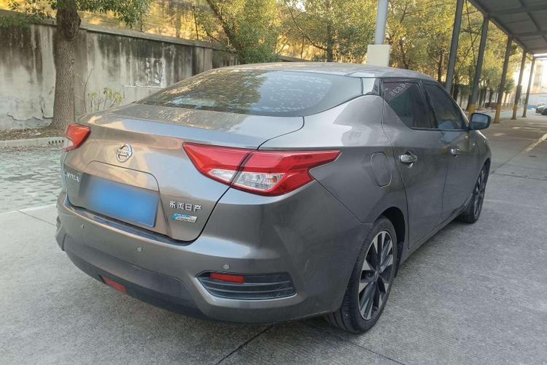 Used Nissan Lannia 2016 1.6L CVT Smart Cool Edition Rear Right 45 Deg