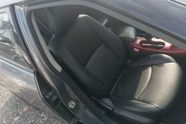Used Nissan Lannia 2016 1.6L CVT Smart Cool Edition Right Front Seat