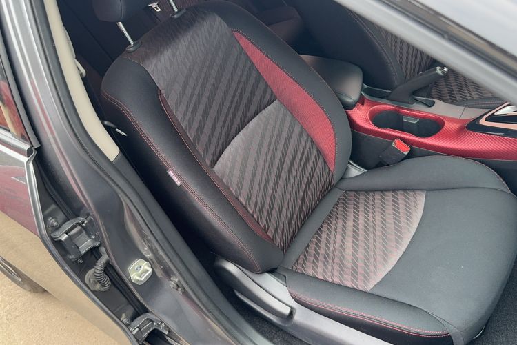 Used Nissan Lannia 2016 1.6L CVT Cool Edition Right Front Seat