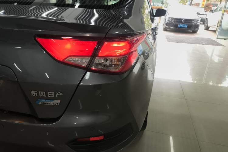Used Nissan Lannia 2016 1.6L CVT Smart Cool Edition Right Rear Taillight