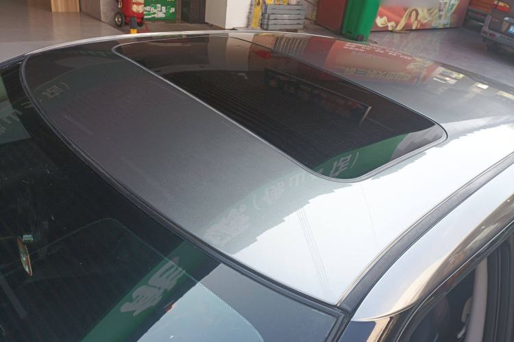 Used Nissan Lannia 2016 1.6L CVT Cool Edition Roof