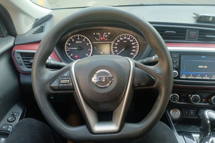 Used Nissan Lannia 2016 1.6L CVT Smart Cool Edition Steering Wheel
