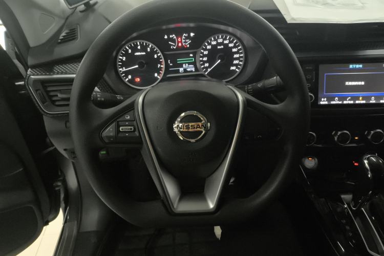 Used Nissan Lannia 2016 1.6L CVT Smart Cool Edition Steering Wheel