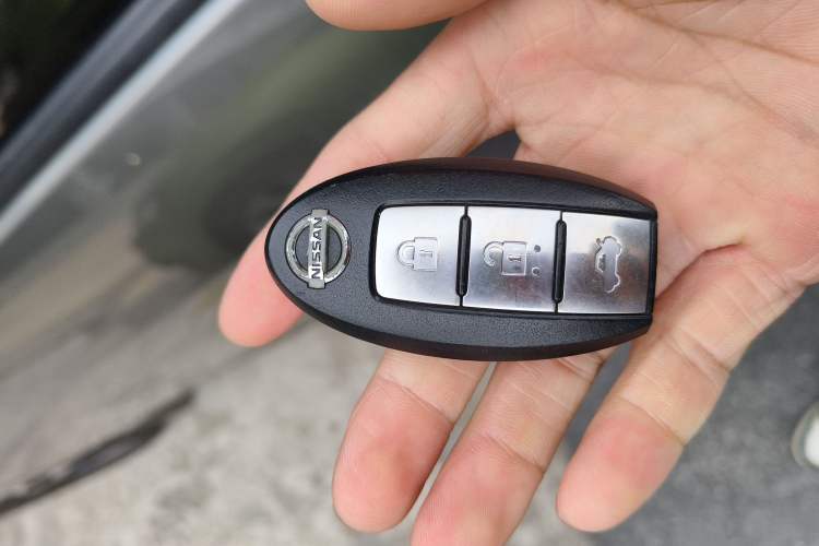 Used Nissan Lannia 2016 1.6L CVT Smart Cool Edition Vehicle Key