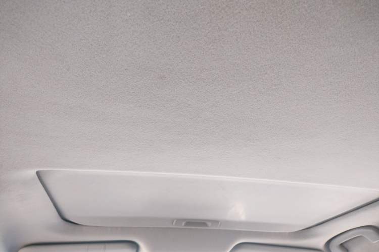 Used Nissan Lannia 2016 1.6L CVT Smart Cool Edition Headliner