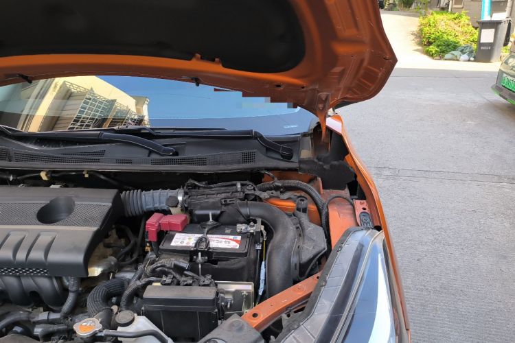 Used Nissan Lannia 2016 1.6L CVT Cool Edition Engine Bay Left
