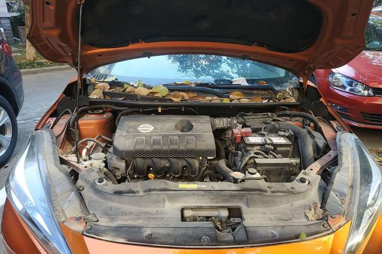 Used Nissan Lannia 2016 1.6L CVT Smart Cool Edition Engine Bay