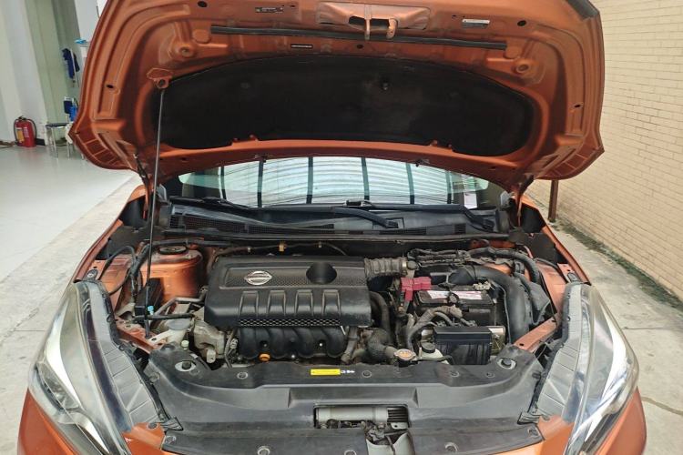 Used Nissan Lannia 2016 1.6L CVT Smart Edition Engine Bay