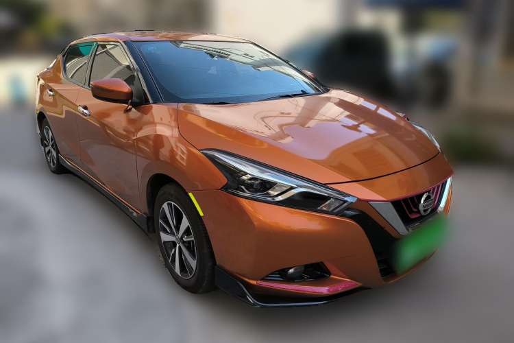 Used Nissan Lannia 2016 1.6L CVT Cool Edition Front Right 45 Deg