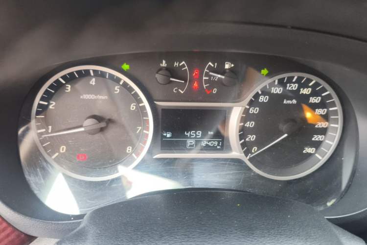 Used Nissan Lannia 2016 1.6L CVT Smart Cool Edition Instrument Cluster