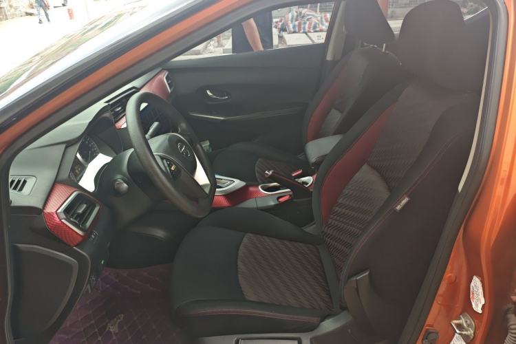 Used Nissan Lannia 2016 1.6L CVT Cool Edition Left Front Seat