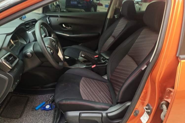 Used Nissan Lannia 2016 1.6L CVT Smart Edition Left Front Seat