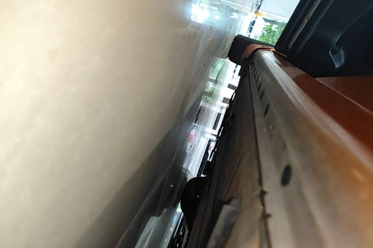 Used Nissan Lannia 2016 1.6L CVT Smart Cool Edition Left Side Sill