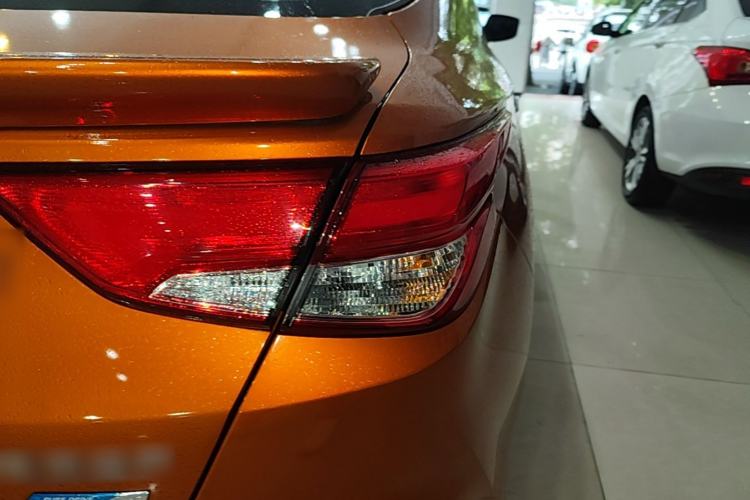 Used Nissan Lannia 2016 1.6L CVT Smart Cool Edition Right Rear Taillight
