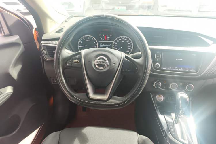 Used Nissan Lannia  Steering Wheel