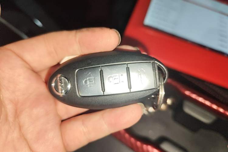 Used Nissan Lannia 2016 1.6L CVT Smart Cool Edition Vehicle Key