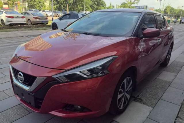 Ojetý Nissan Lannia 2016 1.6L CVT Cool Edition