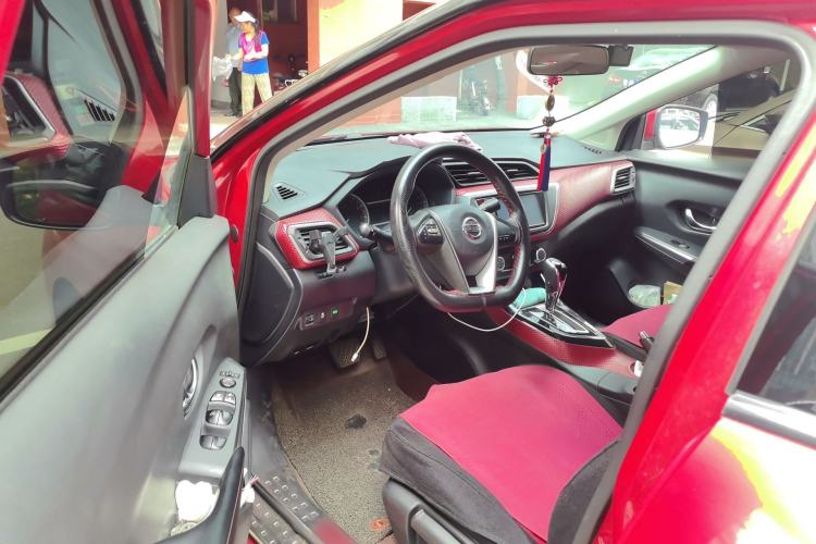 Used Nissan Lannia 2016 1.6L CVT Smart Cool Edition Driver Seat