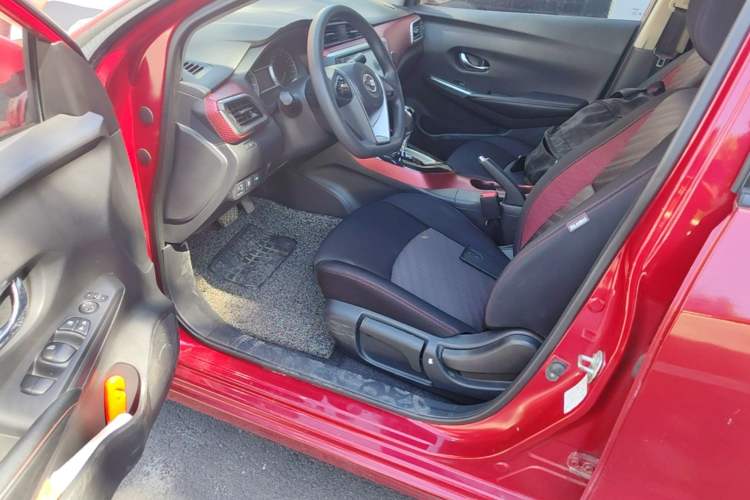 Used Nissan Lannia 2016 1.6L CVT Smart Cool Edition Driver Seat