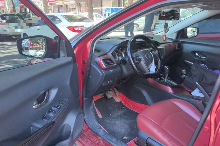 Used Nissan Lannia 2016 1.6L CVT Smart Cool Edition Driver Seat