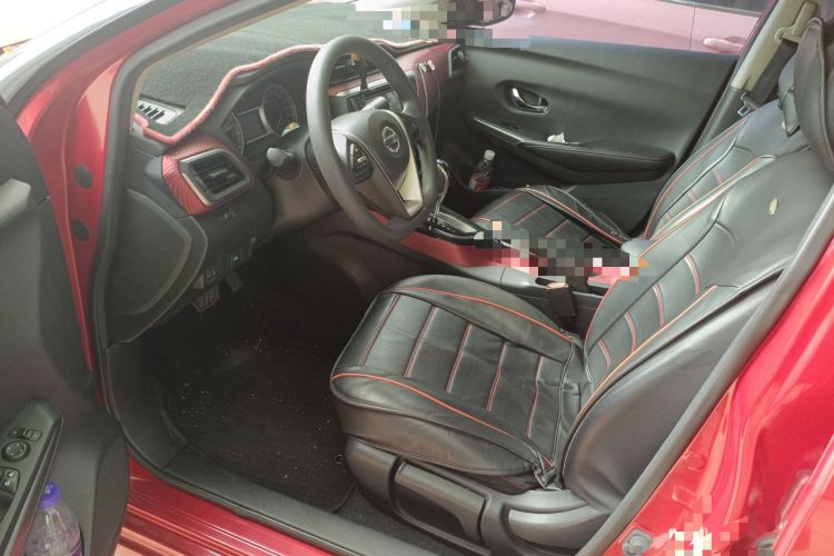 Used Nissan Lannia 2016 1.6L CVT Cool Edition Driver Seat