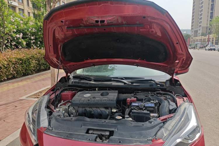 Used Nissan Lannia 2016 1.6L Manual Cool Edition Engine Bay