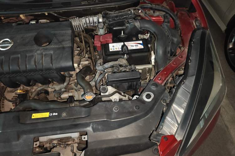 Used Nissan Lannia 2016 1.6L Manual Cool Edition Engine Bay Left
