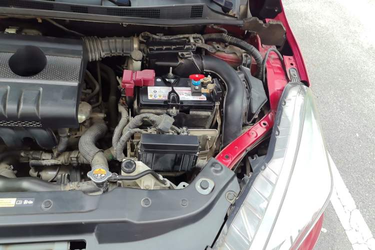 Used Nissan Lannia 2016 1.6L CVT Smart Cool Edition Engine Bay Left