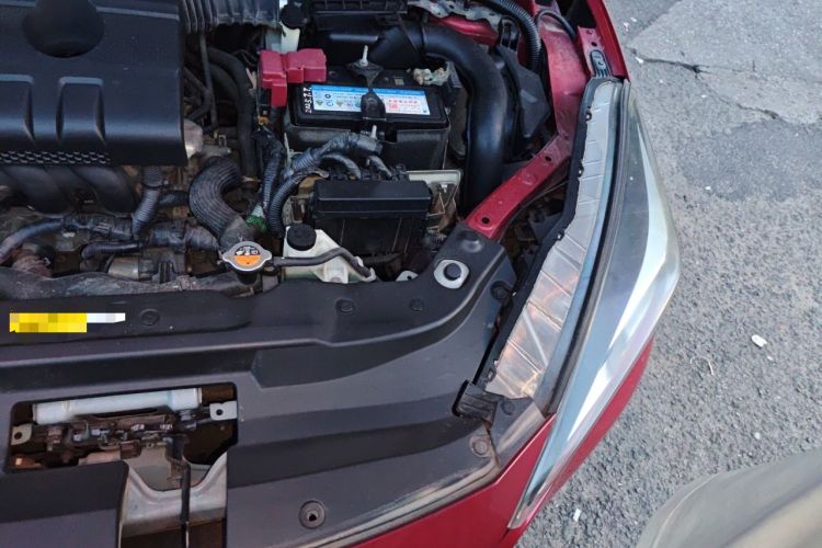 Used Nissan Lannia 2016 1.6L CVT Cool Edition Engine Bay Left
