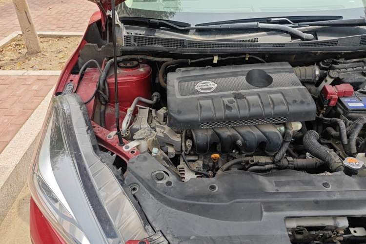 Used Nissan Lannia 2016 1.6L Manual Cool Edition Engine Bay Right