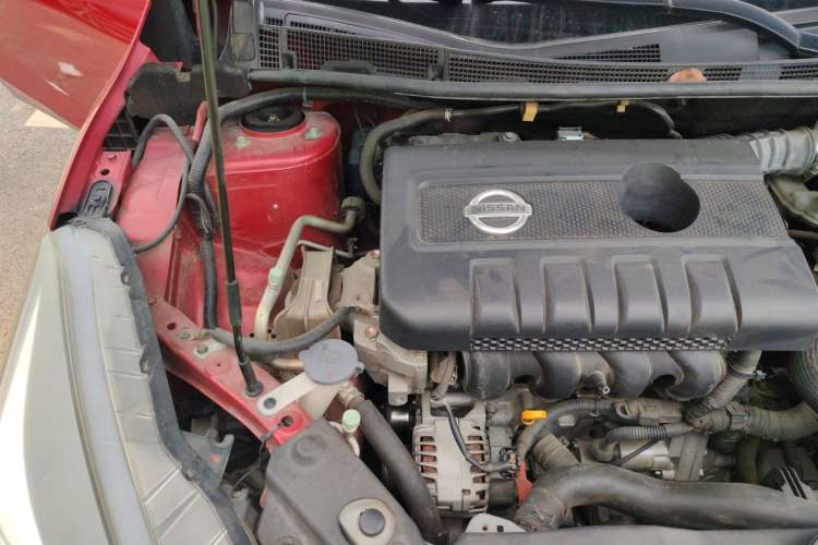 Used Nissan Lannia 2016 1.6L CVT Smart Cool Edition Engine Bay Right