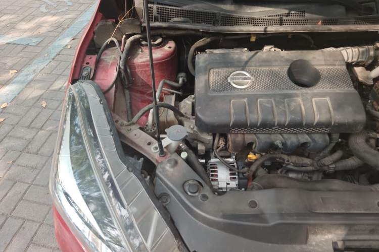Used Nissan Lannia 2016 1.6L CVT Smart Cool Edition Engine Bay Right