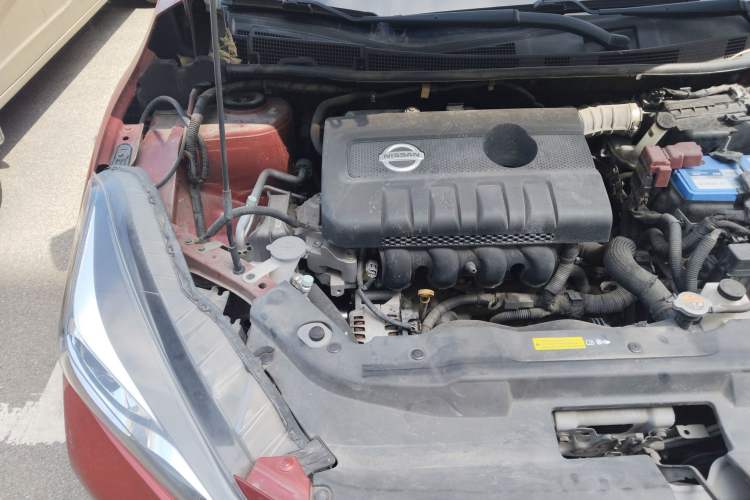 Used Nissan Lannia 2016 1.6L CVT Cool Edition Engine Bay Right